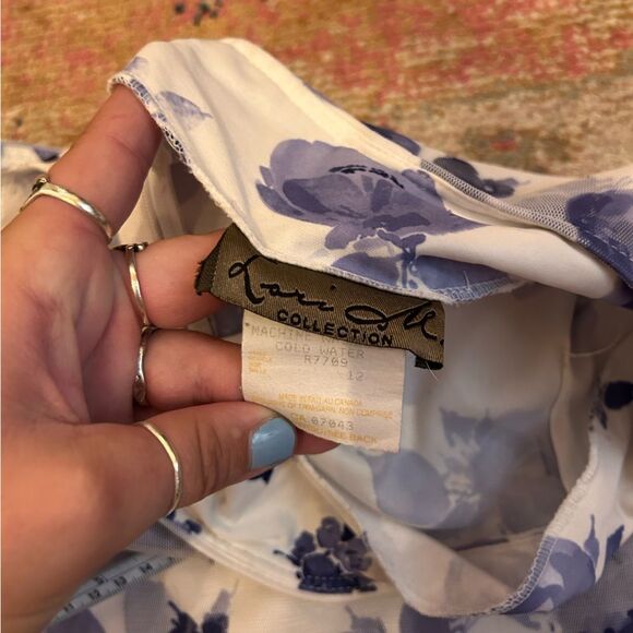 Vintage Floral Print Women's Skirt - Picture 4 of 7